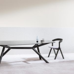 tavolo Otto base frassino nero