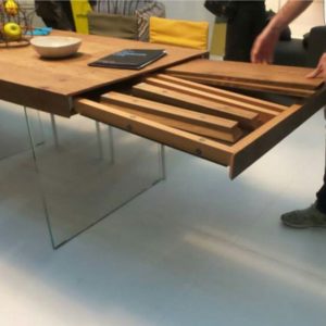 tavolo allungabile in legno e cristallo